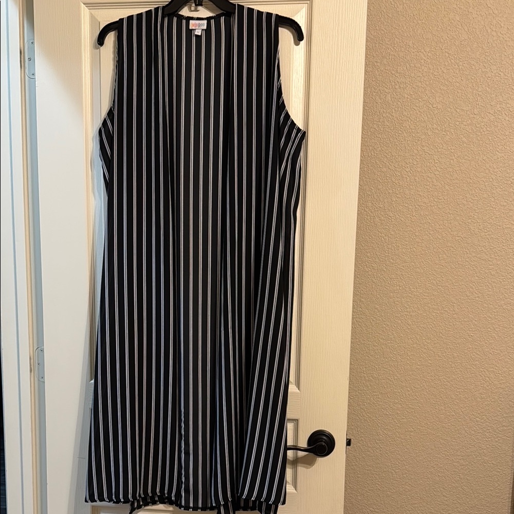 Black and White Striped Sleeveless Dress
